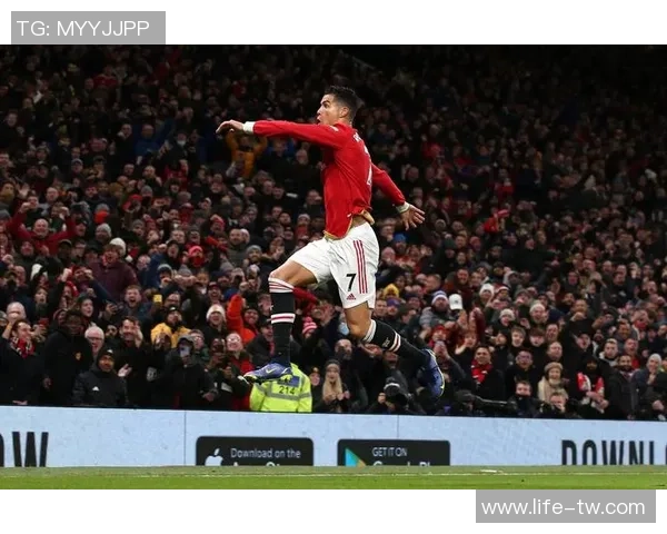 孙兴O的足球传奇之路：从青涩少年到世界顶级球星的成长故事